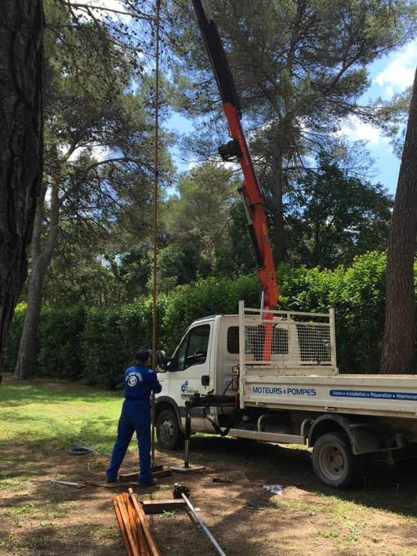 Remplacement-d'une-pompe-de-forage